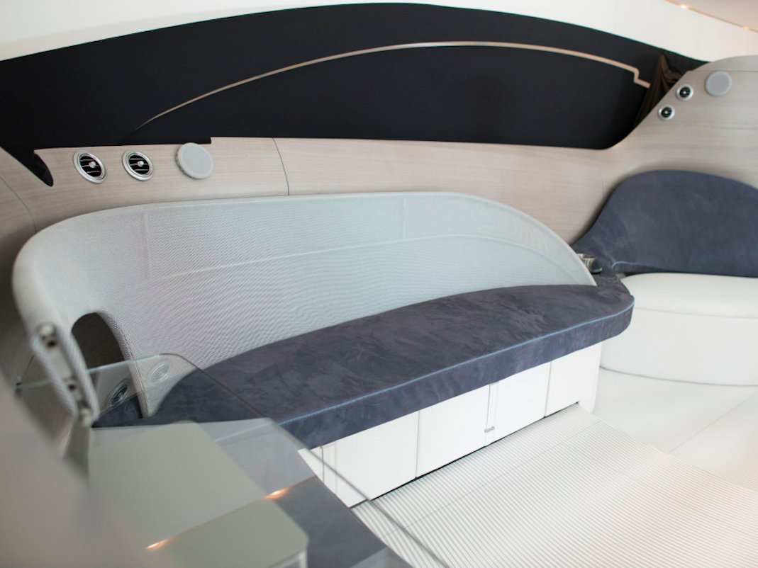 beds-and-tables-inside-the-yacht-are-extendable-so-that-you-can-create-more-space-when-needed