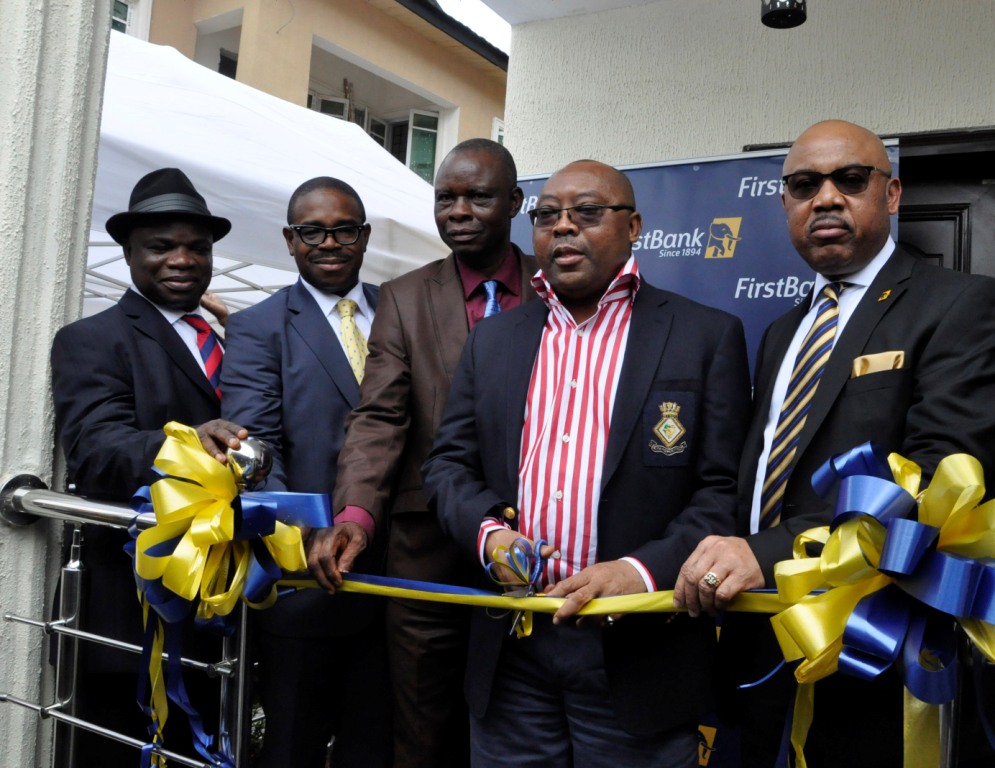 L-R: Director General/CEO, National Lottery Regulatory Commission, Chief Adolphus Joe-Ekpe; Executive Director, Lagos & West, FirstBank, Gbenga Shobo; FirstBank Big Splash Promo Grand Prize winner, Kelechukwu Uchenna Frank; Honourable Commissioner of Housing, Lagos State, Bosun Jeje; and Executive Director, South, FirstBank, UK Eke at the presentation of the 4 bedroom detached duplex grand prize to the winner in Lekki Lagos.