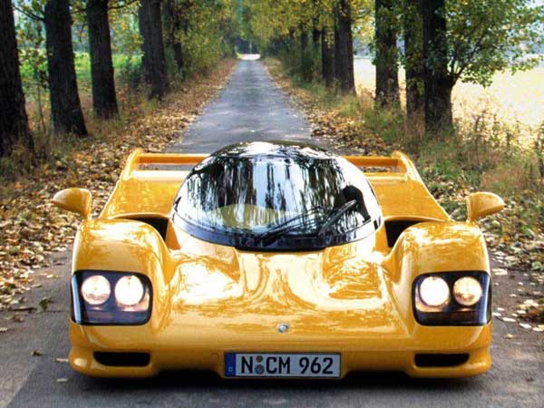 28-1448713004-sultan-of-brunei-car-collection-dauer-962-le-mans-lm