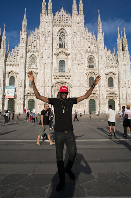 Tuface in Italy
