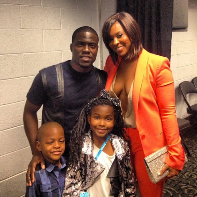 kevin-hart-with-wife-and-children
