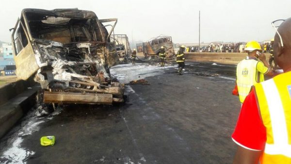 Lagos Ibadan expressway bus crash