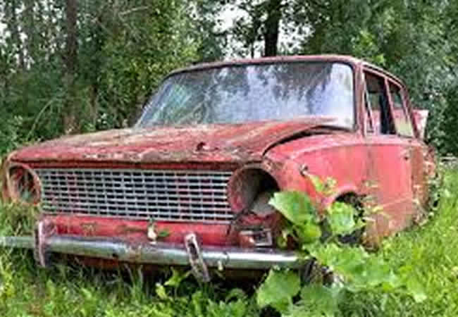 abandoned car that three kids were found inside