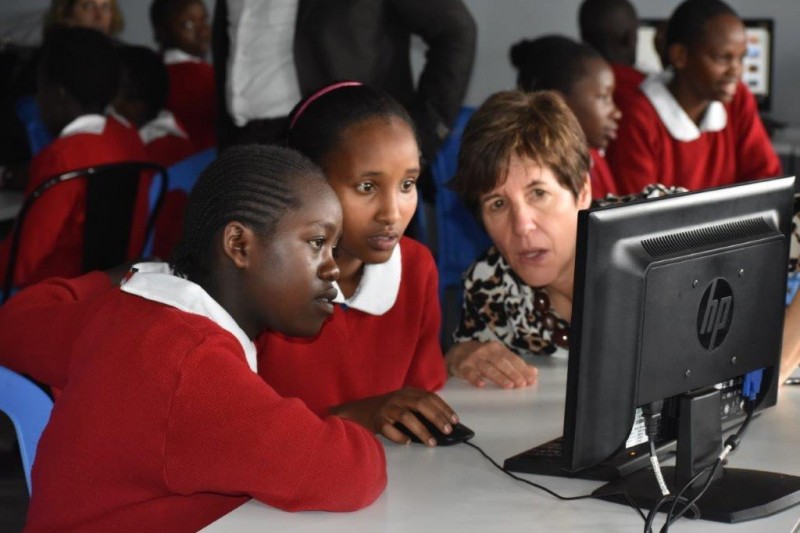 General Electric, Microsoft, Kids Comp Camp Collaborate to get more Kenyan Girls into Science and Technology