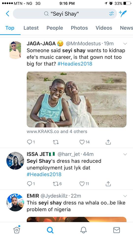 Photo of Twitter Users reaction about Seyi Shay's outfit at the 2018 headies