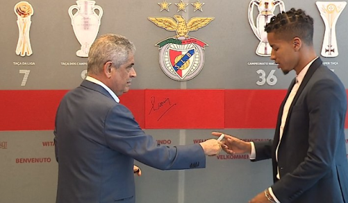 Benfica Signs Nigerian-Born Tyronne Ebuehi