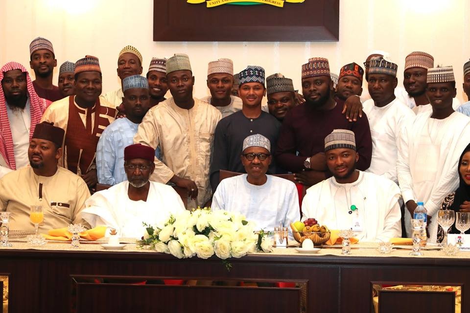 President Buhari breaks Ramadan fast with popular personalities