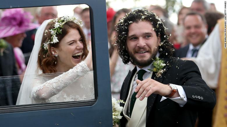 Game Of Thrones Jon Snow Weds Fellow Actress