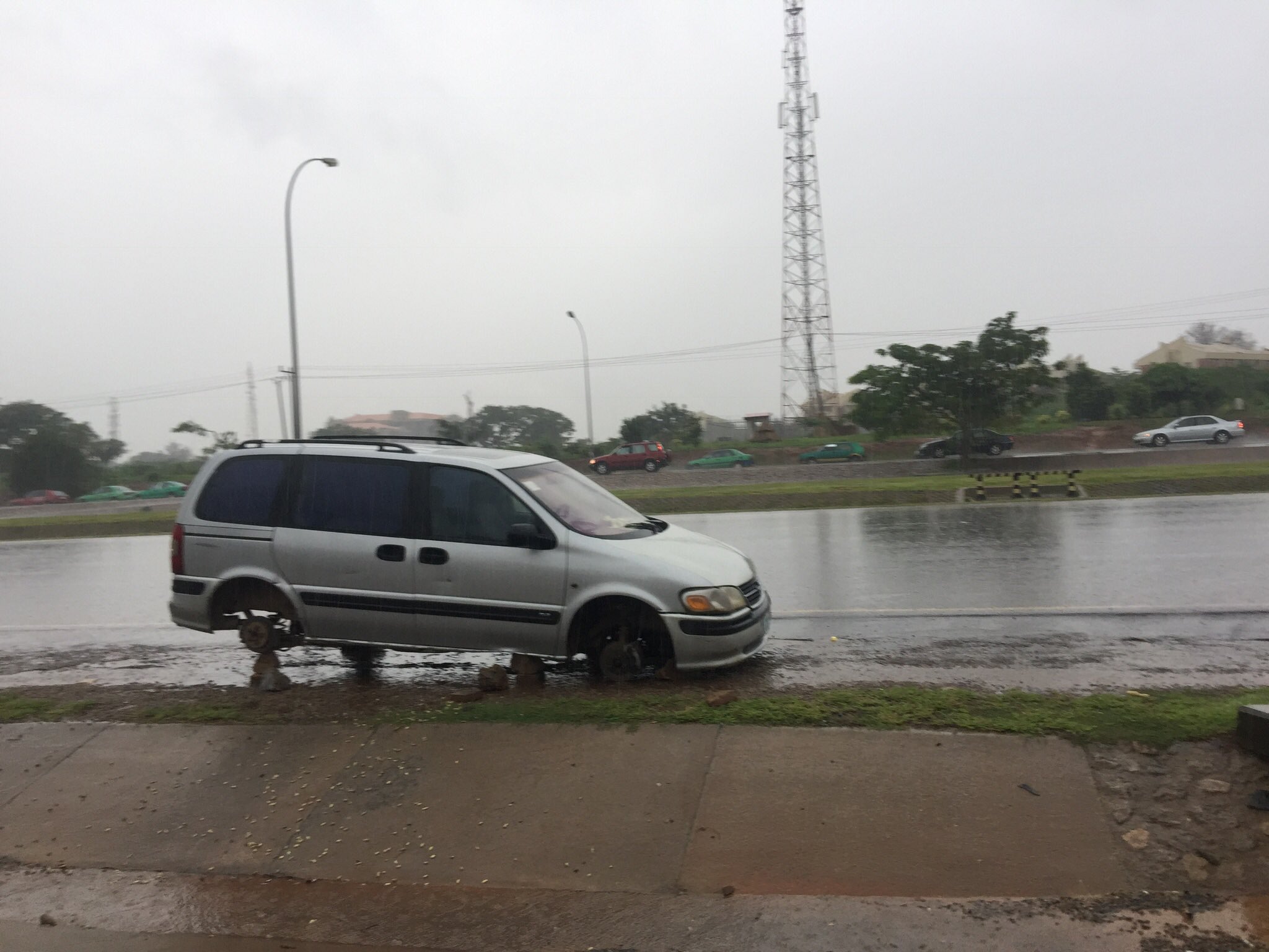 Abuja road