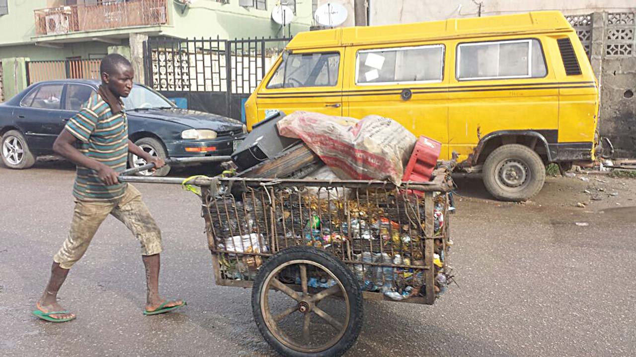cart pusher in Lagos
