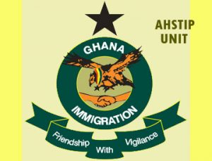Ghana Immigration begins massive clampdown on Nigerians without immigration documents