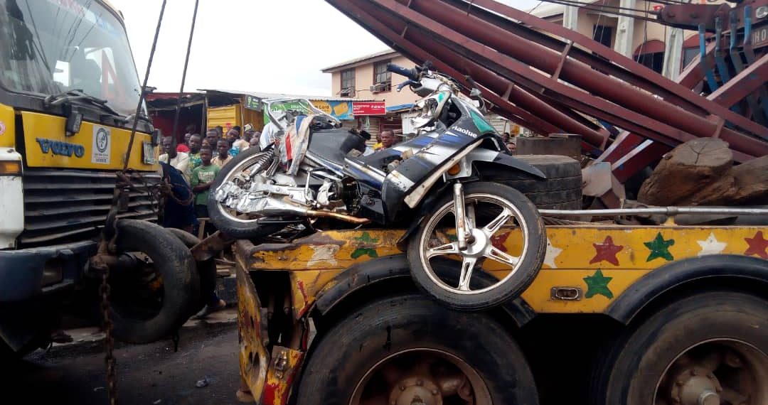 Truck suffers break failure, crushes soldier to death in Ogun