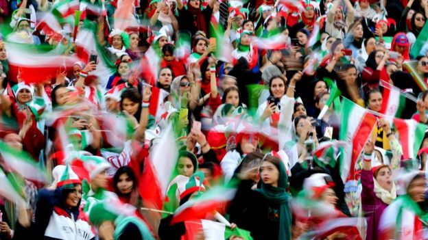 Iranian women attends first football match in decades