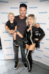 fergie and josh finalize divorce terms