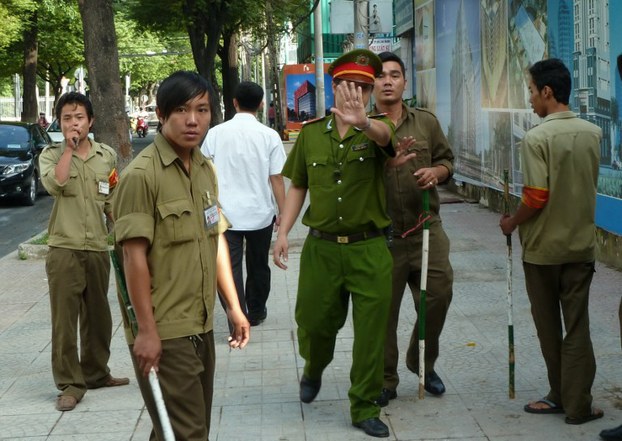 vietnam police