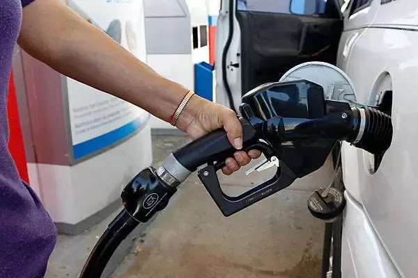 Petrol Price: Expert advises FG on gradual deregulation