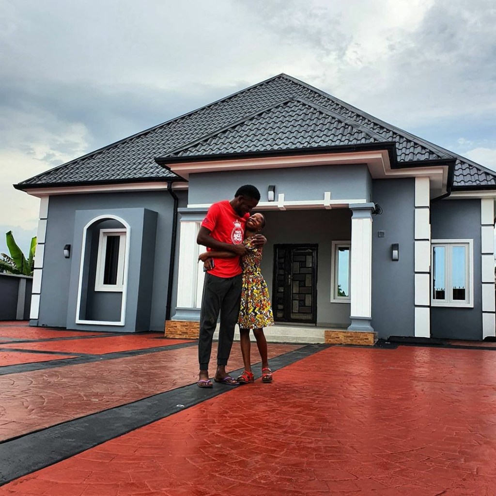 Emmanuella Builds house for mother