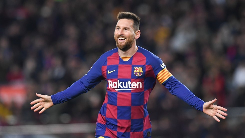 Lionel Messi Leads Barcelona on a 5-2 Victory Against Real Betis