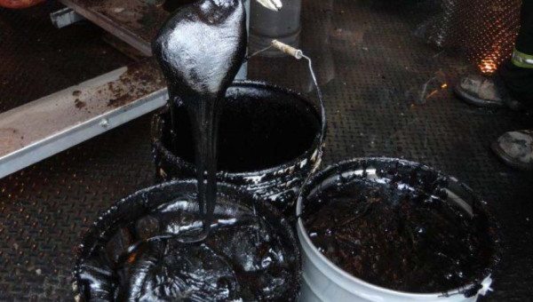 Stakeholders urge FG to shift attention from crude oil to bitumen exploration