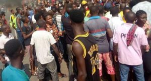 1 Confirmed Dead As Customs, Ogun Community Youths Clash