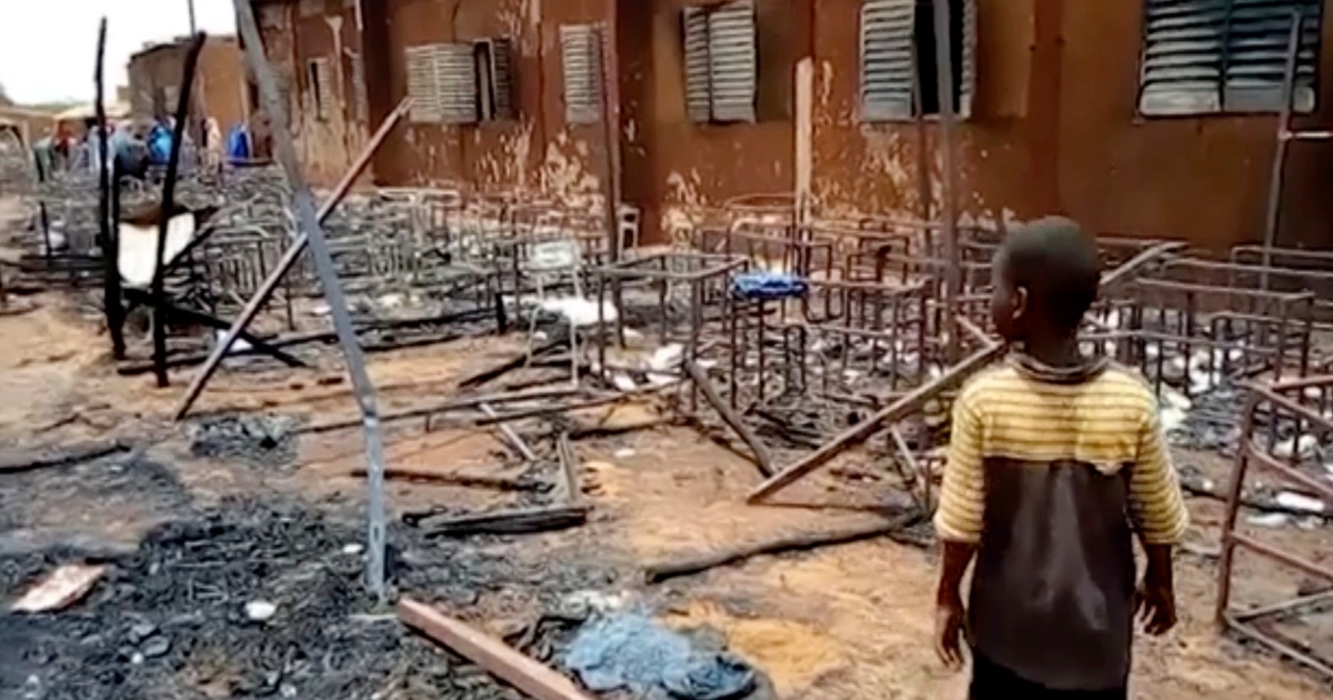 Classroom fire - Niger