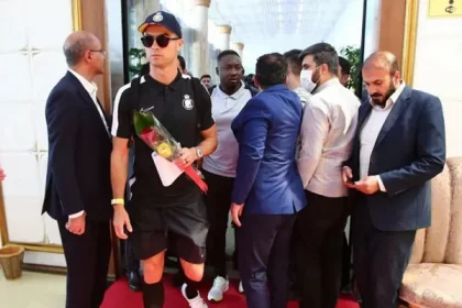 Iranians Welcome Ronaldo In Style Despite Restrictions