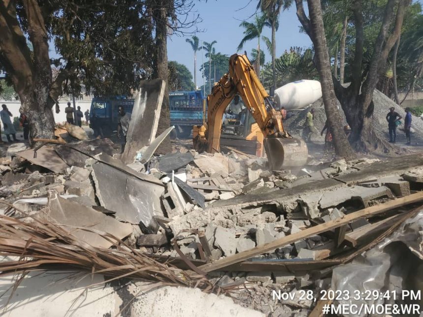 Illegal shanties demolished in Lagos