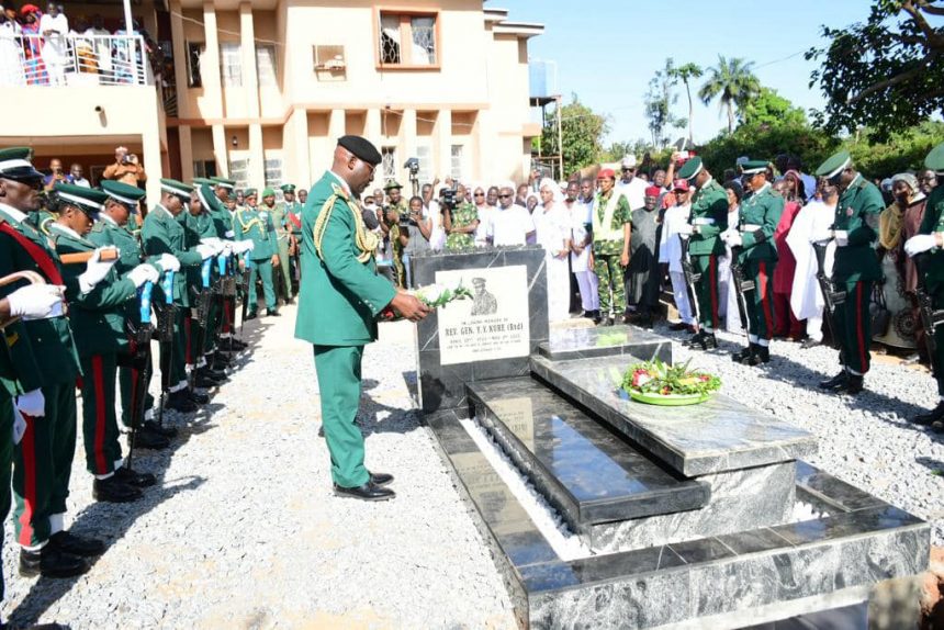 Maj. Gen. Yohanna Yerima Kure buried